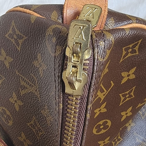 Louis Vuitton Keepall 50 Travel - Picture 13 of 14